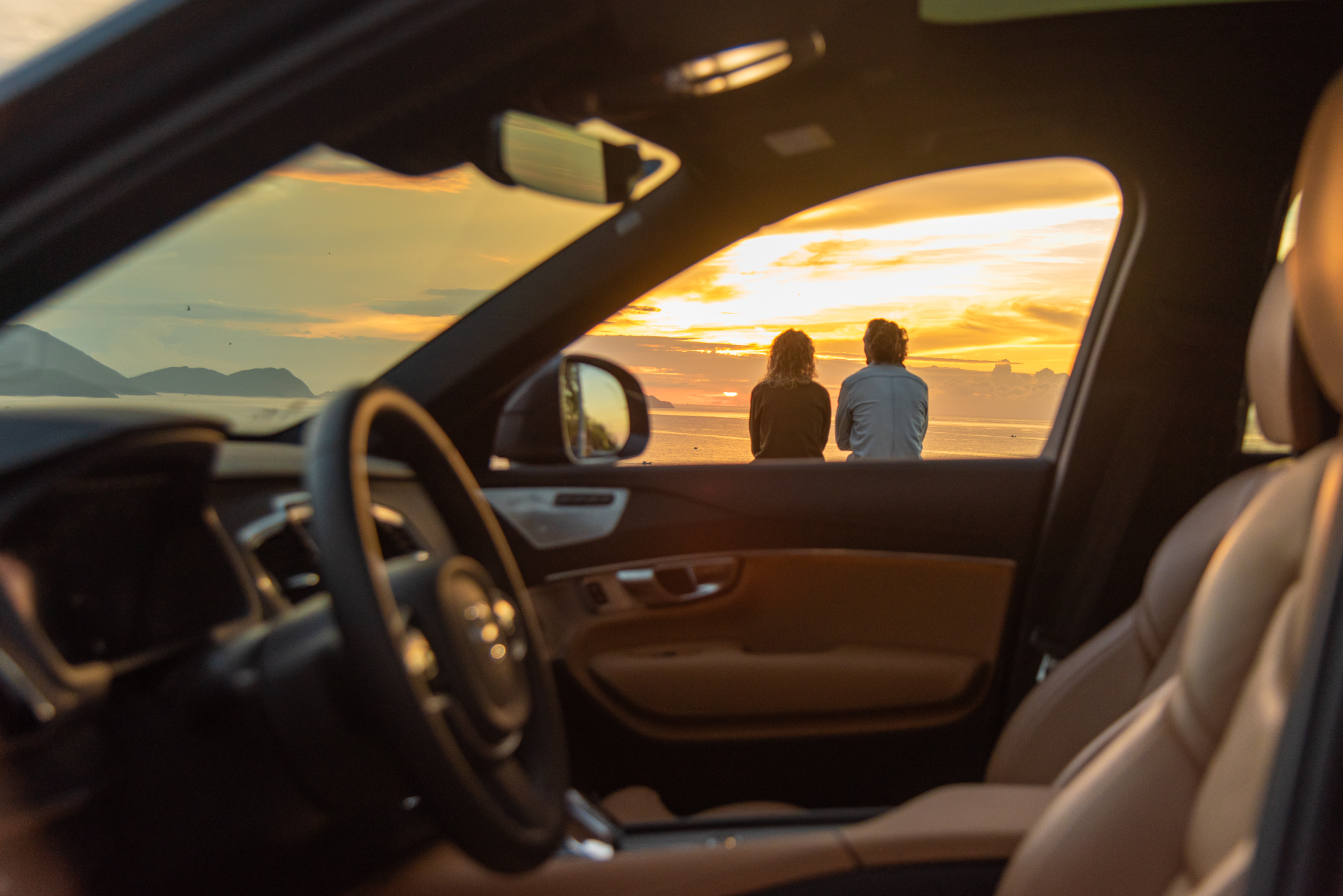 Volvo chiếc xe luôn mang đến sự an toàn và tin cậy cho bạn và người thân