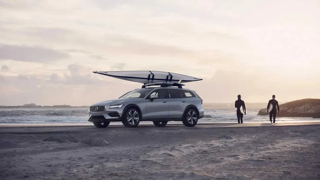 Volvo V60 Cross Country Ultimate 2024 – ảnh 1