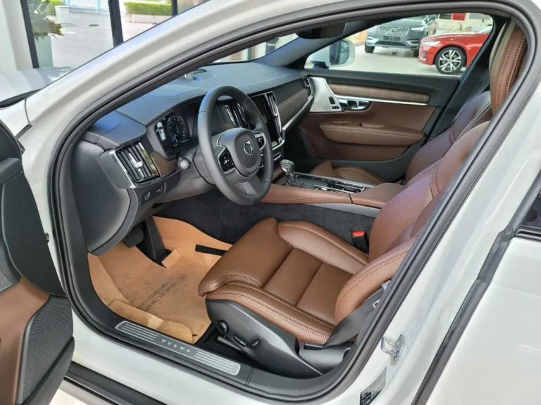 Volvo V90 B6 AWD Cross Country – ảnh 7