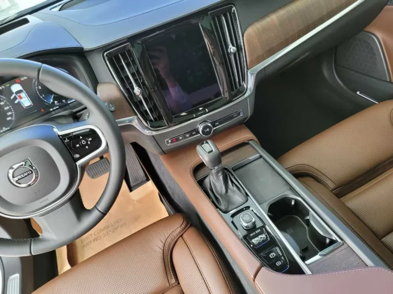 Volvo V90 B6 AWD Cross Country – ảnh 8