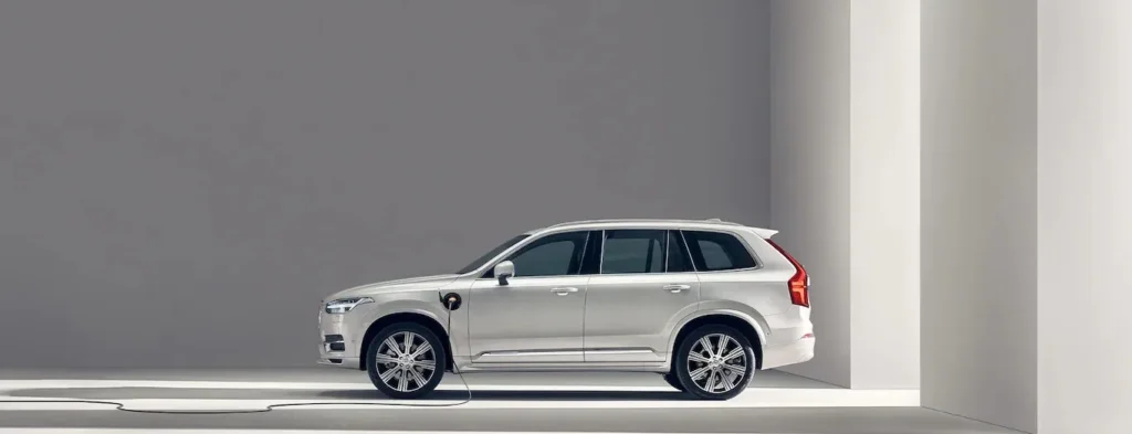 Volvo XC90 T8 Recharge Ultimate – ảnh nền