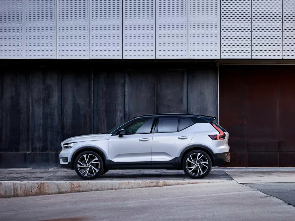 Xe Volvo XC40