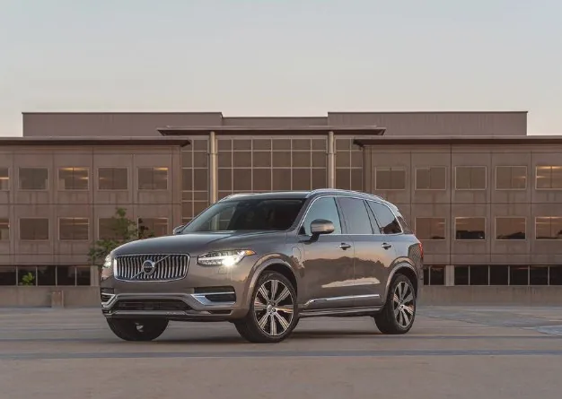 Ảnh bài: Hệ thống an toàn thông minh trên Volvo XC90 T8 AWD Recharge Inscription 2022