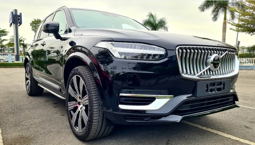 Ảnh bài: Khả năng tăng tốc và chuyển động của khối động cơ Volvo XC90 T8 AWD Recharge Inscription 2022