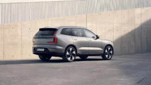 Volvo chuyển đổi tất cả SUV và sedan thành EV, phát triển xe van hạng sang chạy điện – ảnh 1
