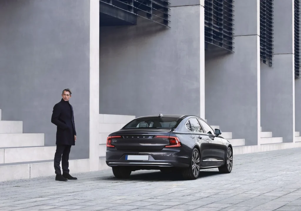 Ảnh bài: VOLVO S90 LWB MỘT CHIẾC SEDAN XỨNG TẦM ĐẲNG CẤP